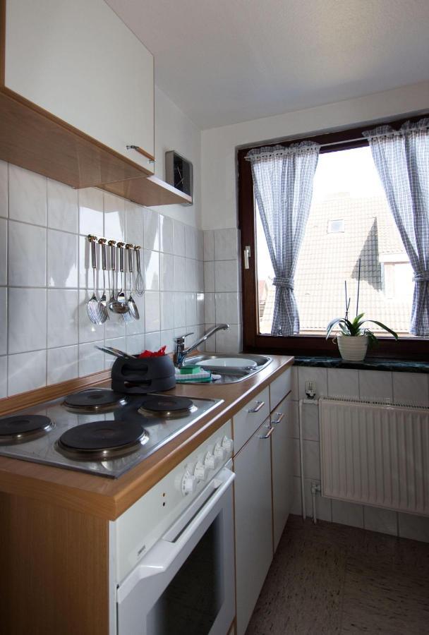 Ferienwohnungen-Neue-Tiefe-Wohnung-Kleiderbuegel Neue Tiefe Fehmarn Extérieur photo